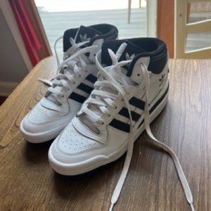 Adidas Originals  Forum Mid (Big Kid) ASINB091JN8MDZ ColorWhite/Black/White Size
